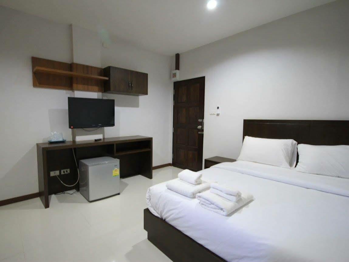 Siriwat Apartment Chiang Mai Zewnętrze zdjęcie