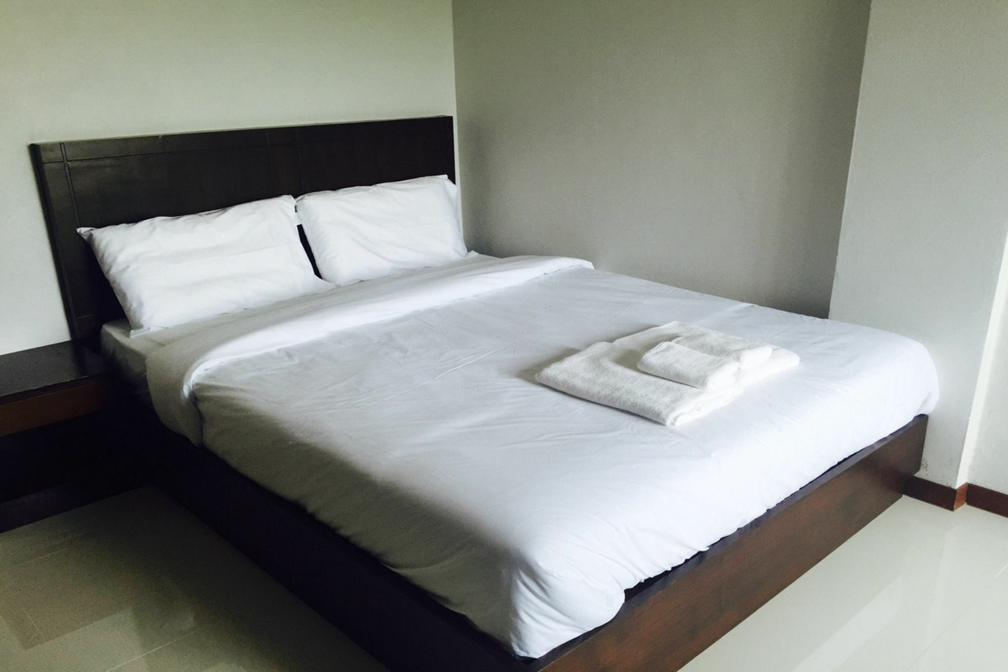 Siriwat Apartment Chiang Mai Zewnętrze zdjęcie